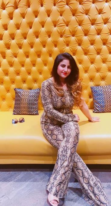  call girls service in Faridabad